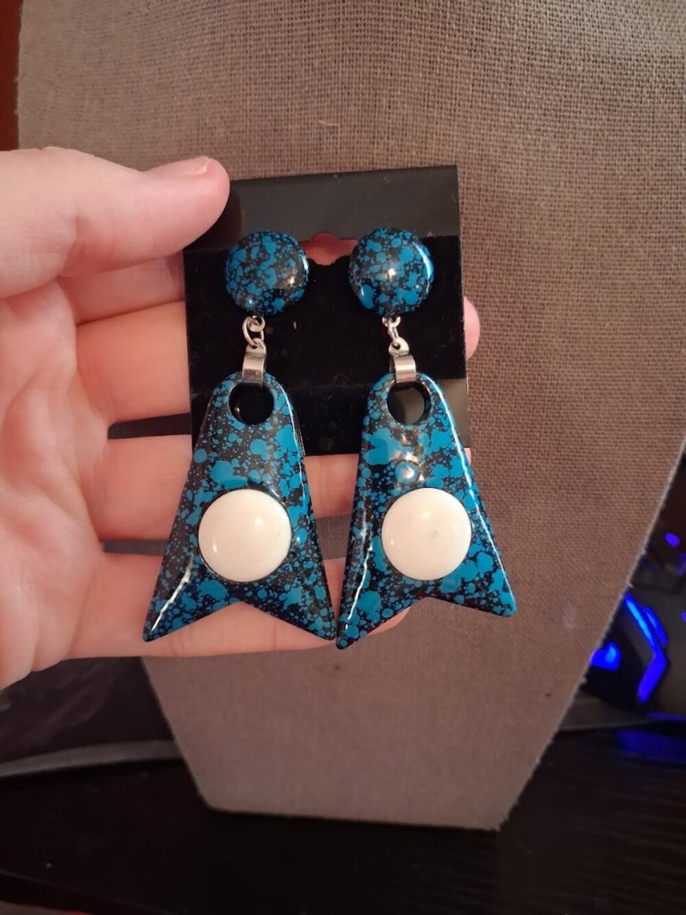 Retro style dangle earrings